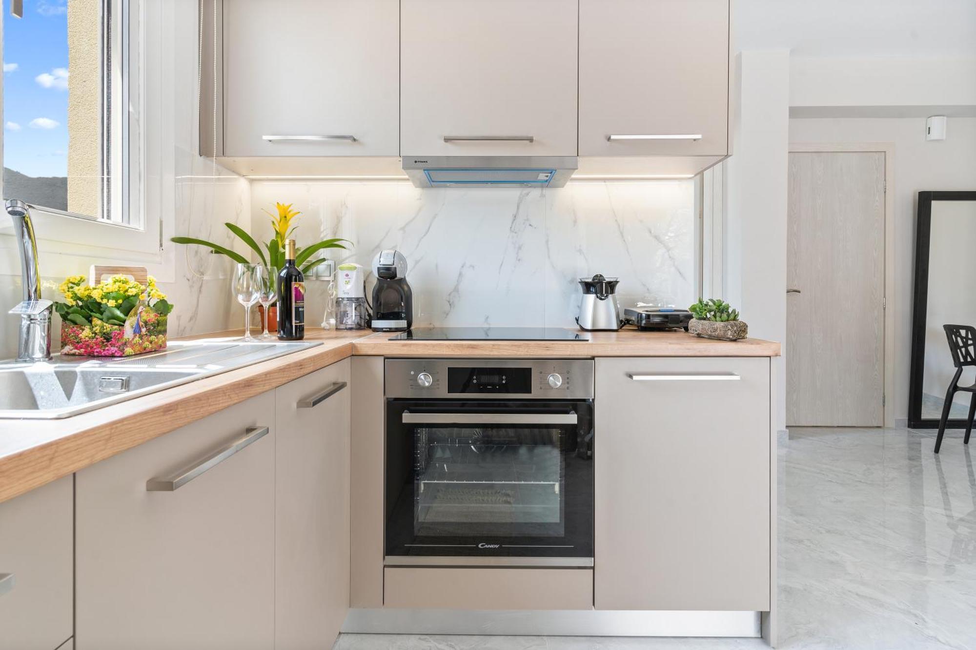 Miralis Apartments Nikiána Eksteriør bilde
